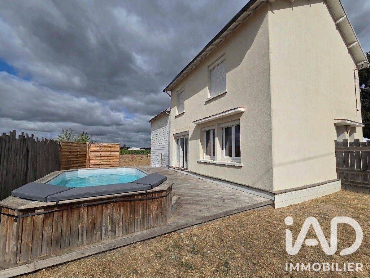 Maison 5 pièces 119 m² · à Bourgueil · 119 m² · 234 000 €