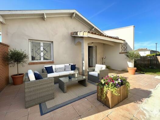 Appartement à vendre 265 000 € 3 pièces 2 chambres 92 m² 1er étage Les Acacias L'Union 31240