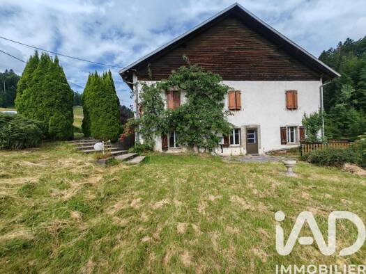 Immeuble à vendre 476 000 € 223 m² Villers-le-Lac 25130