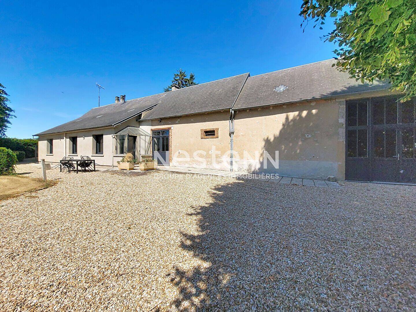 Maison 4 pièces 80 m² · à Oinville-Saint-Liphard · 79,9 m² · 950 €