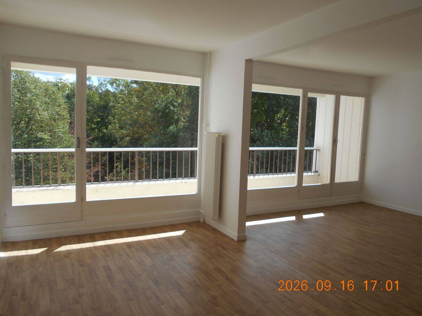 Appartement 3 pièces 65 m² · à Brunoy · 65,4 m² · 1 100 €/mois
