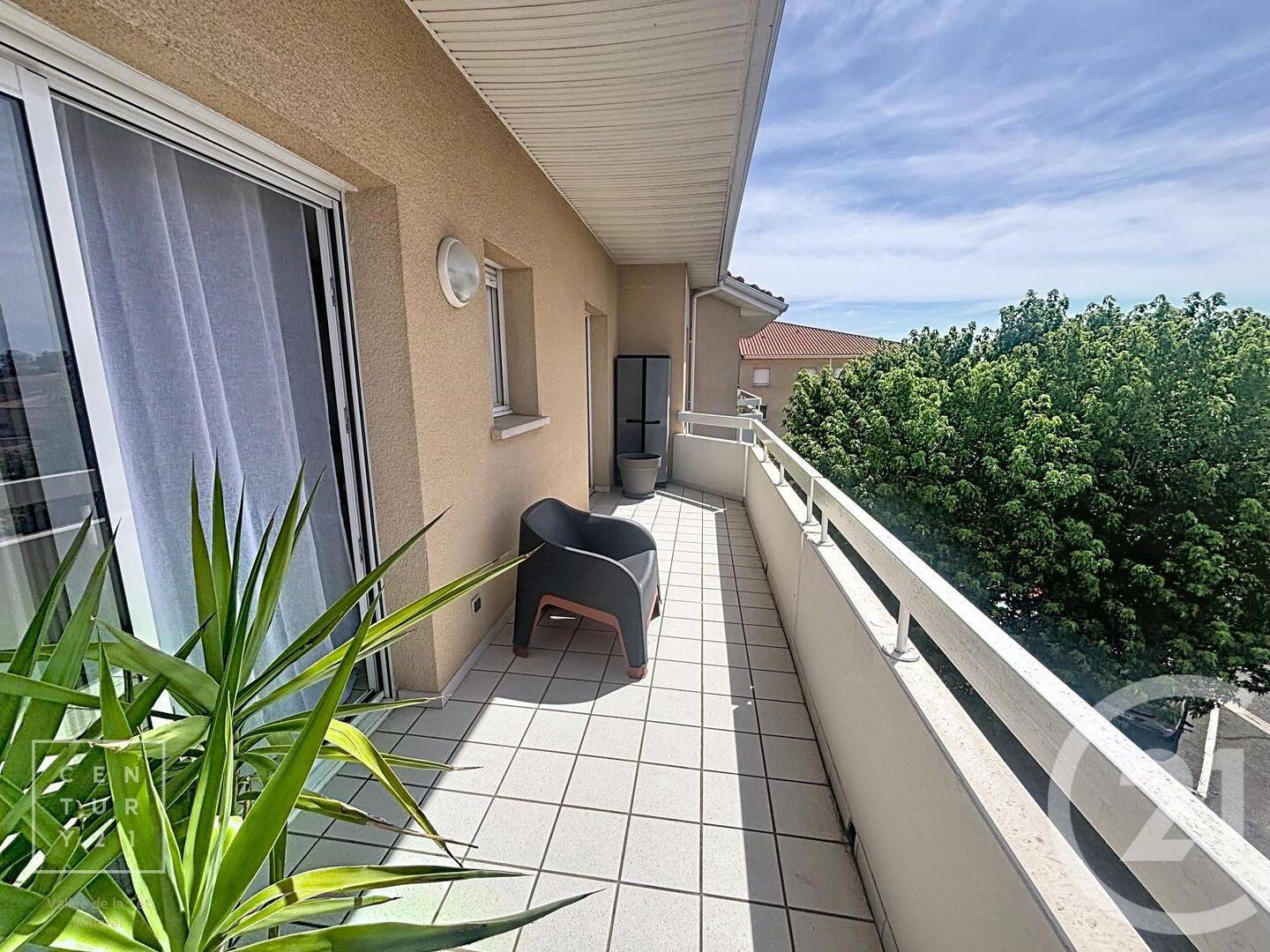 Appartement 2 pièces 52 m² · à Saint-Estève · 52 m² · 700 €
