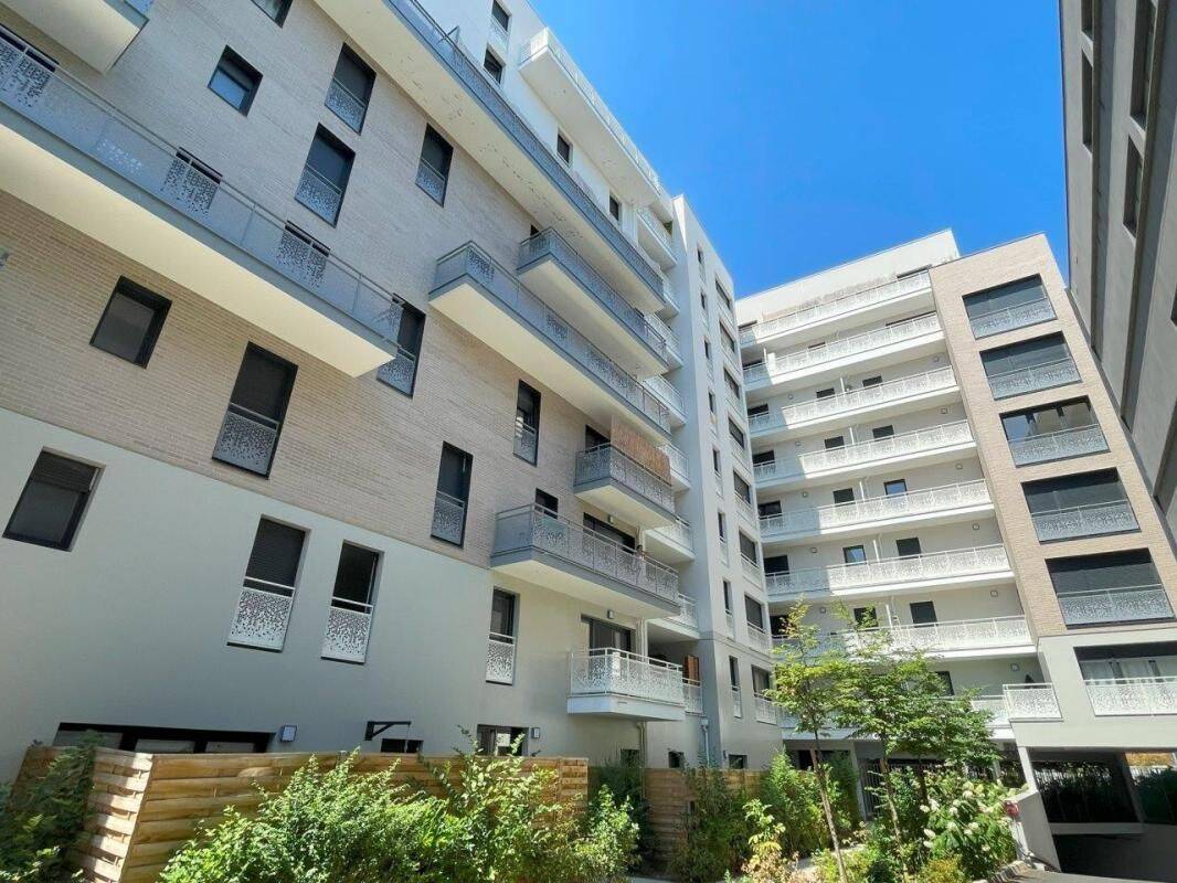 Appartement 3 pièces 63 m² · à Bobigny · 63 m² · 1 109 €