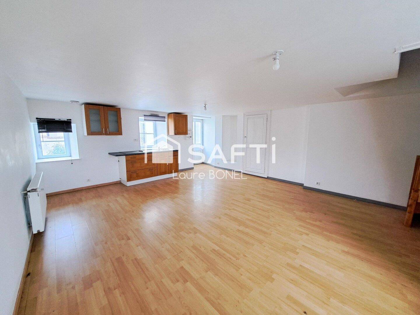 Appartement 3 pièces 94 m² · à Neufchâteau · 94 m² · 59 900 €
