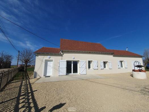 Maison à vendre 275 600 € 4 pièces 3 chambres 103 m² 2 038 m² de terrain Montceaux-l'Étoile 71110