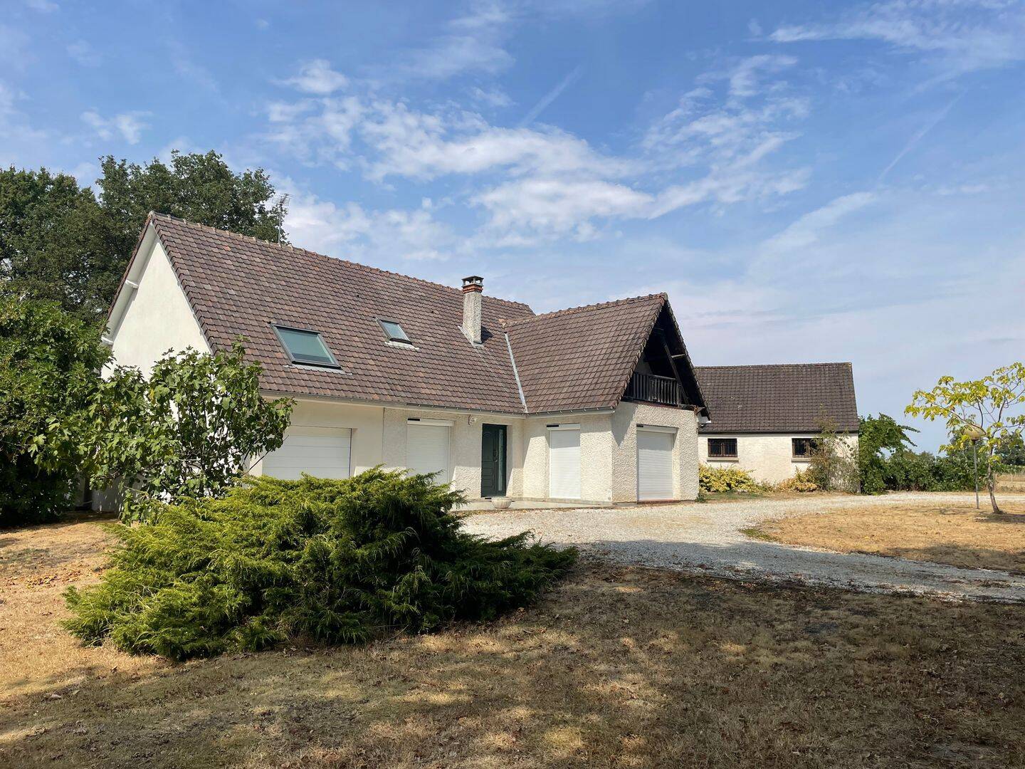 Maison 6 pièces 139 m² · à Bouzy-la-Forêt · 139 m² · 234 000 €