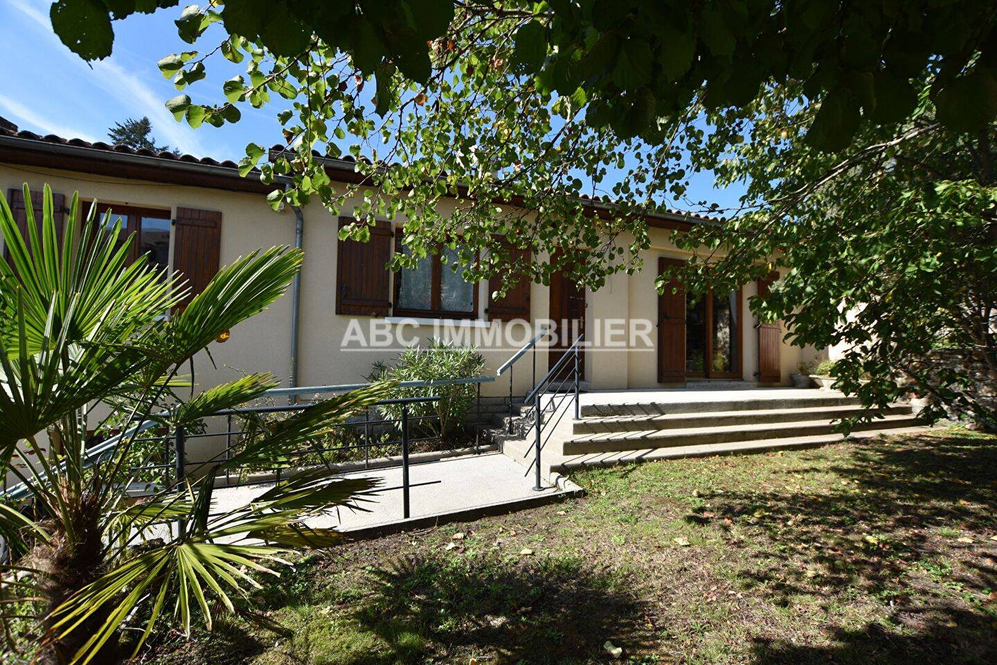 Maison T6 SOLIGNAC 118m2 hab.