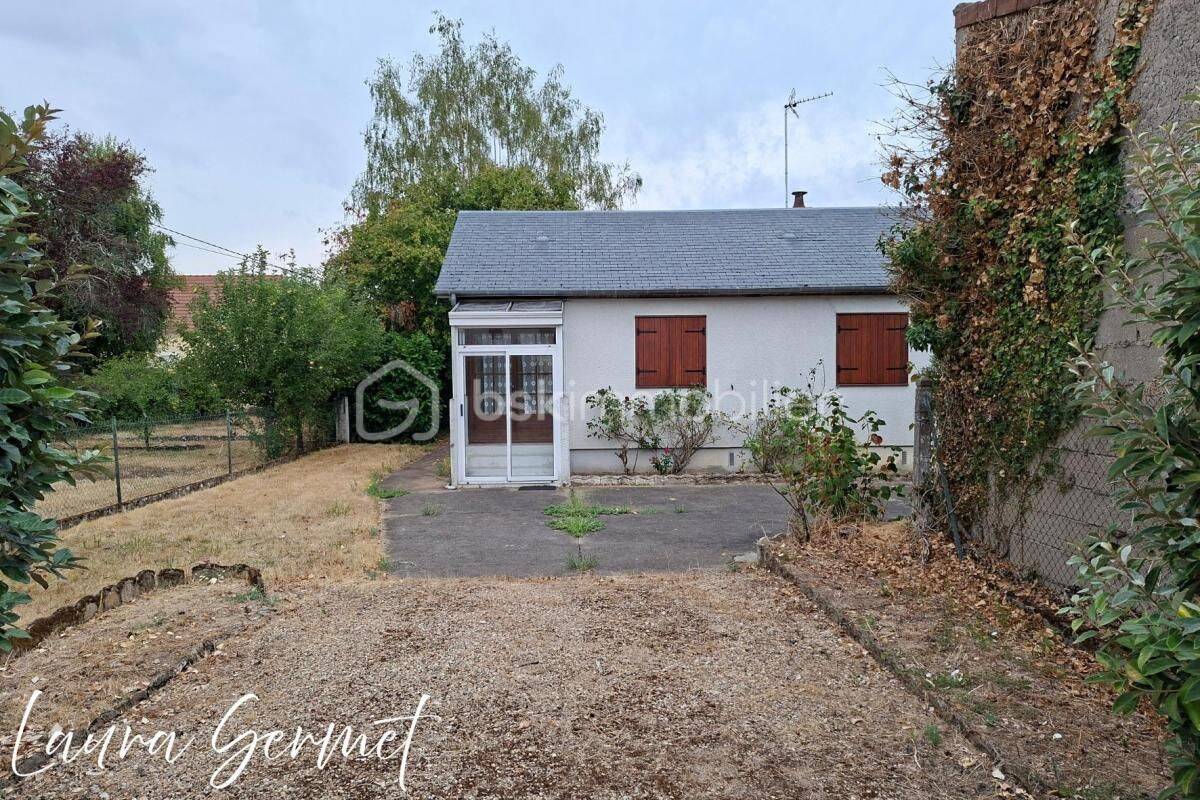 Maison 4 pièces 70 m² · à Foëcy · 70 m² · 55 000 €
