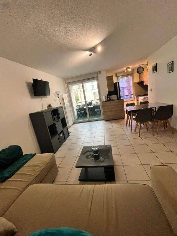 Appartement 2 pièces 41 m² · à Villeurbanne · 41 m² · 860 €