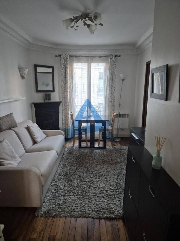 Appartement 2 pièces 33 m² · à Paris 15ème Arrondissement · 33 m² · 1 365 €