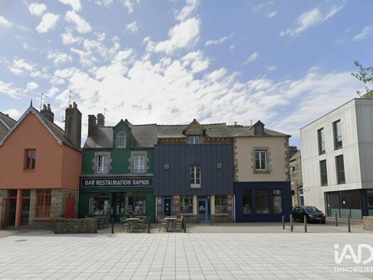 Local commercial à vendre 59 899 € 70 m² de surface de vente Liffré 35340