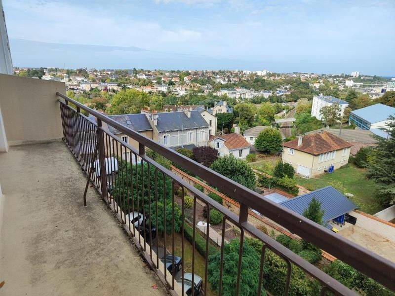 Appartement 4 pièces 81 m² · à Poitiers · 81,2 m² · 825 €/mois