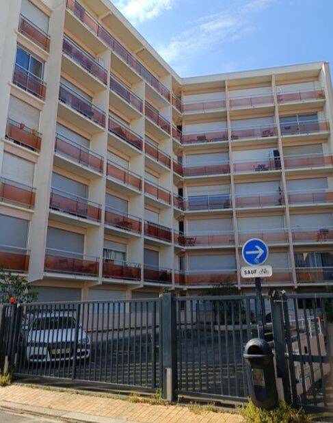 Appartement 1 pièce 21 m² · à Bordeaux · 21 m² · 629 €