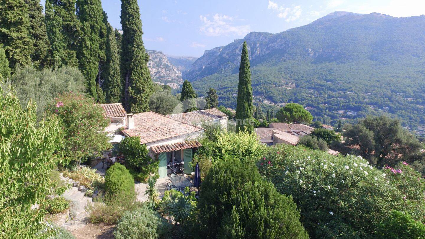 Maison 5 pièces 165 m² · à Le Bar-sur-Loup · 165 m² · 798 000 €