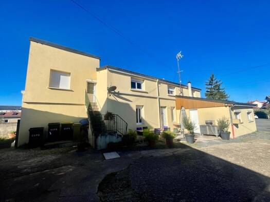 Maison de ville à vendre 147 000 € 9 pièces 4 chambres 171 m² 296 m² de terrain Bas Gueugnon 71130