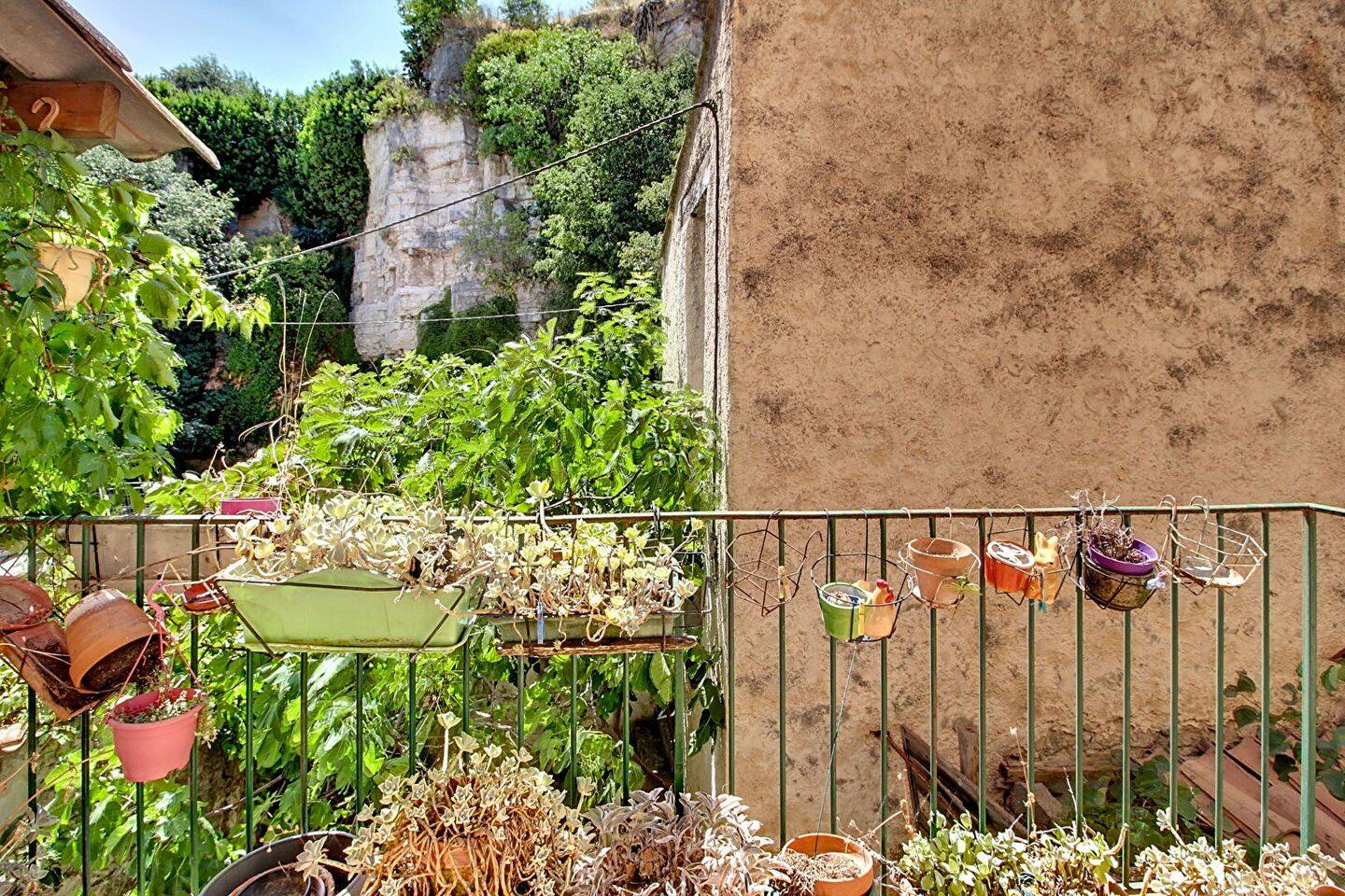 Appartement 7 pièces 94 m² · à Draguignan · 94 m² · 103 000 €