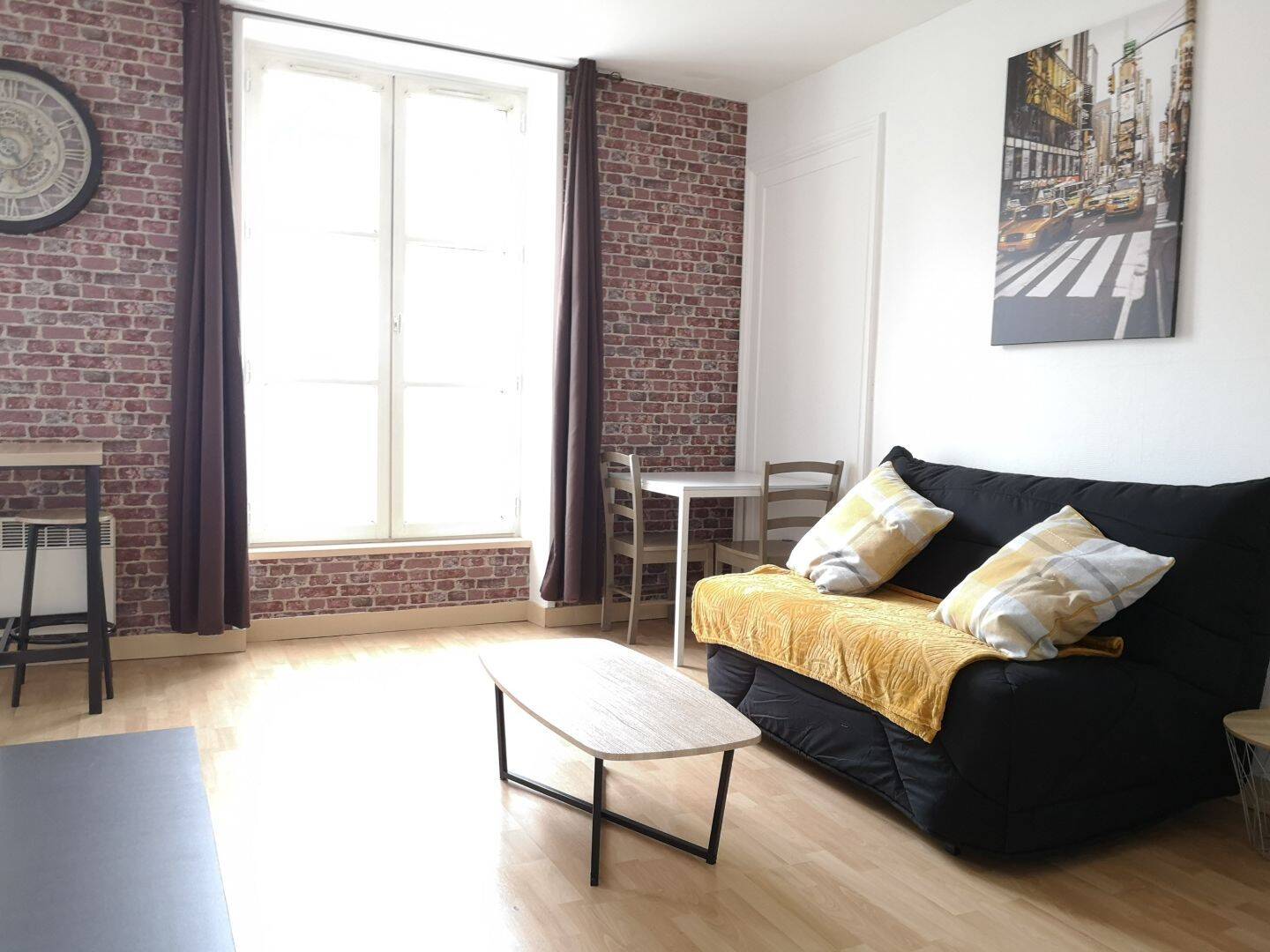 Appartement 1 pièce 24 m² · à Évreux · 24 m² · 470 €