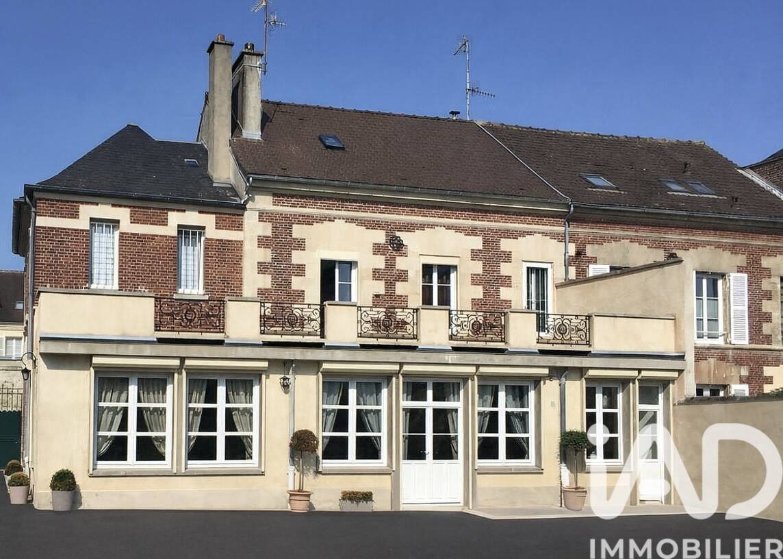 Maison 9 pièces 295 m² · à Compiègne · 295 m² · 1 095 000 €