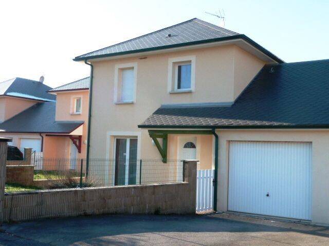 Maison 4 pièces 86 m² · à Pont-de-Salars · 85,8 m² · 797 €