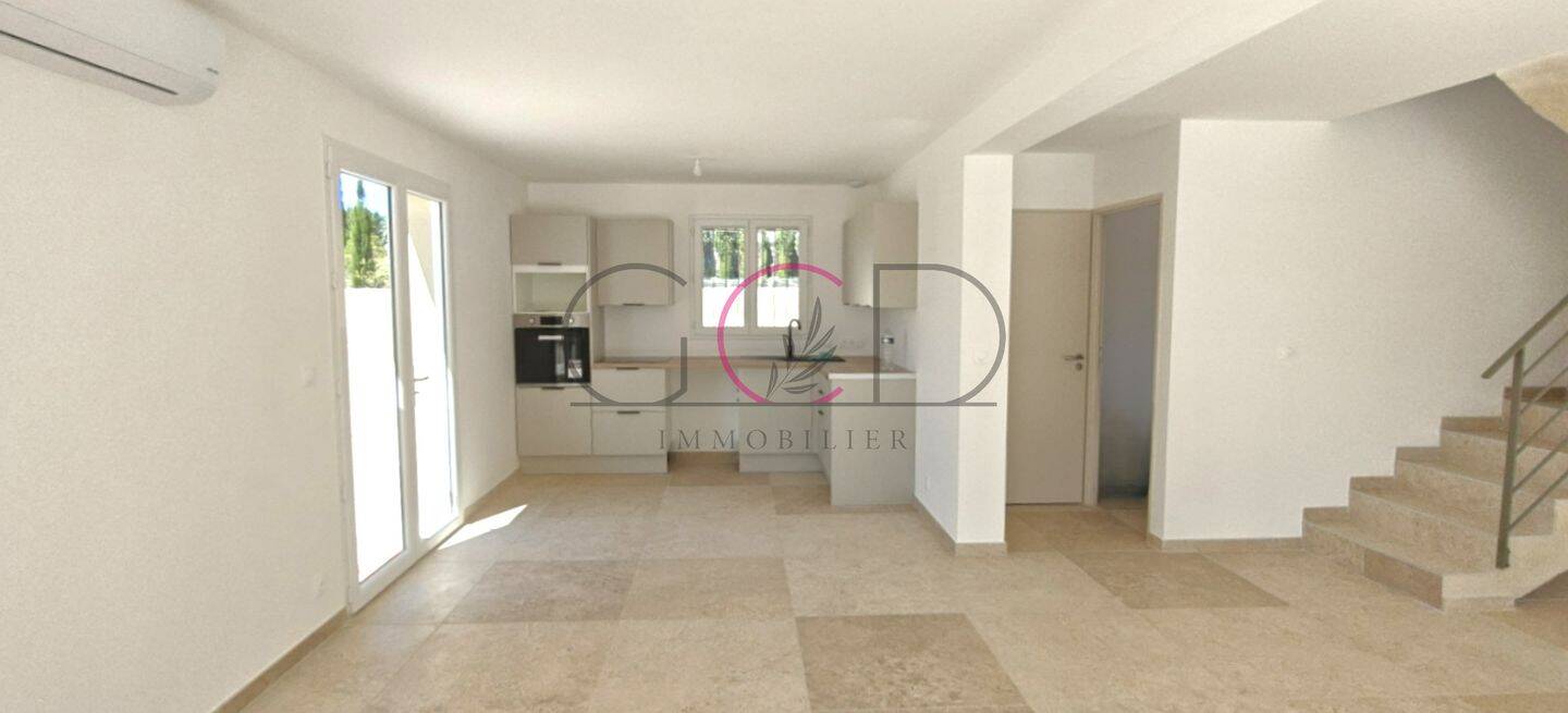 Maison 4 pièces 96 m² · à Ventabren · 95,8 m² · 1 850 €/mois