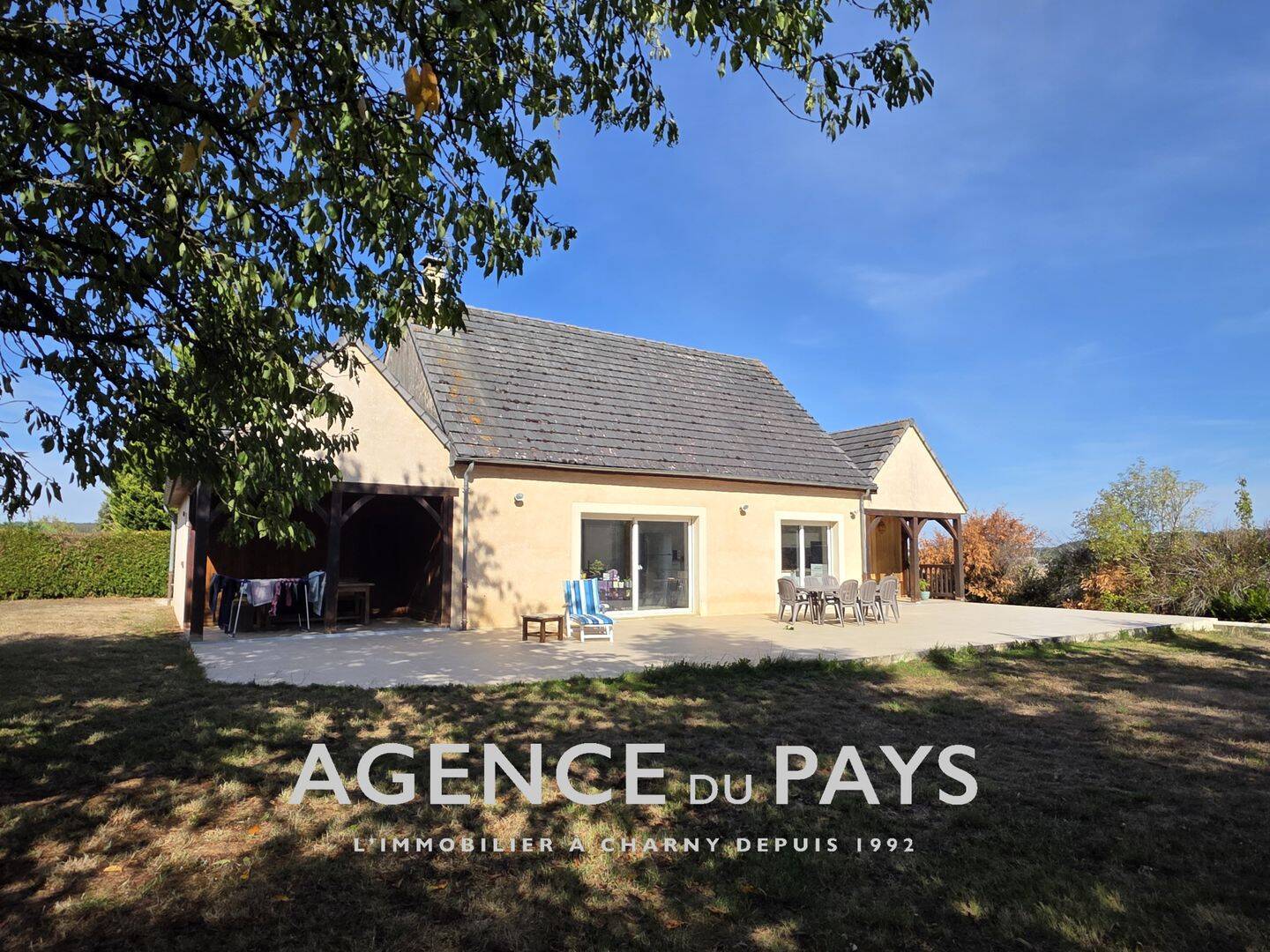 Maison 5 pièces 123 m² · à Charny Orée de Puisaye · 123 m² · 219 000 €