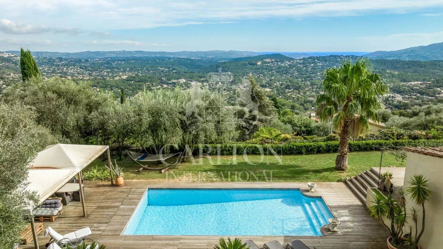 Maison 6 pièces 180 m² · à Le Tignet · 180 m² · 995 000 €