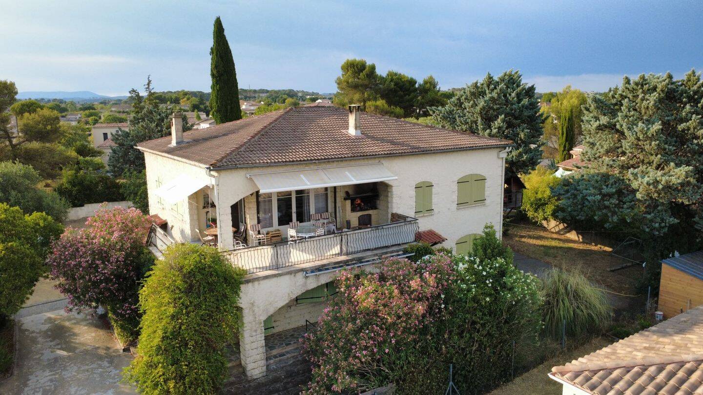 Maison 10 pièces 238 m² · à Alès · 238 m² · 362 000 €