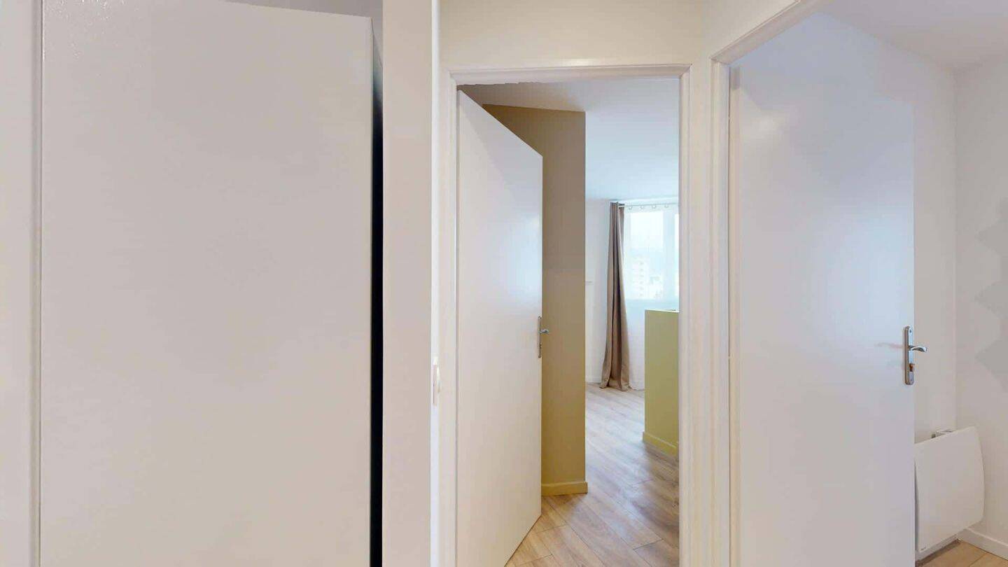 1 pièce 15 m² · à Grenoble · 15 m² · 450 €/mois