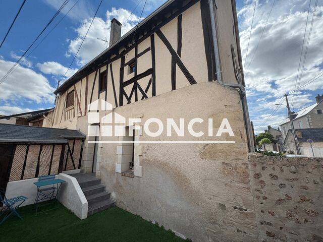 Maison 4 pièces 80 m² · à Monnaie · 80,3 m² · 915 €