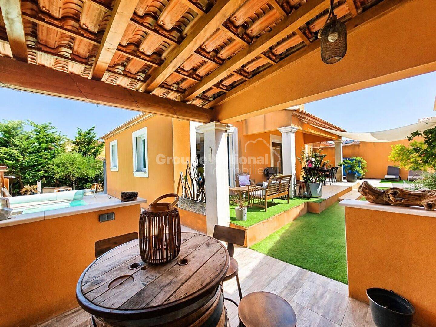Maison 7 pièces 132 m² · à Jonquières-Saint-Vincent · 132 m² · 349 000 €