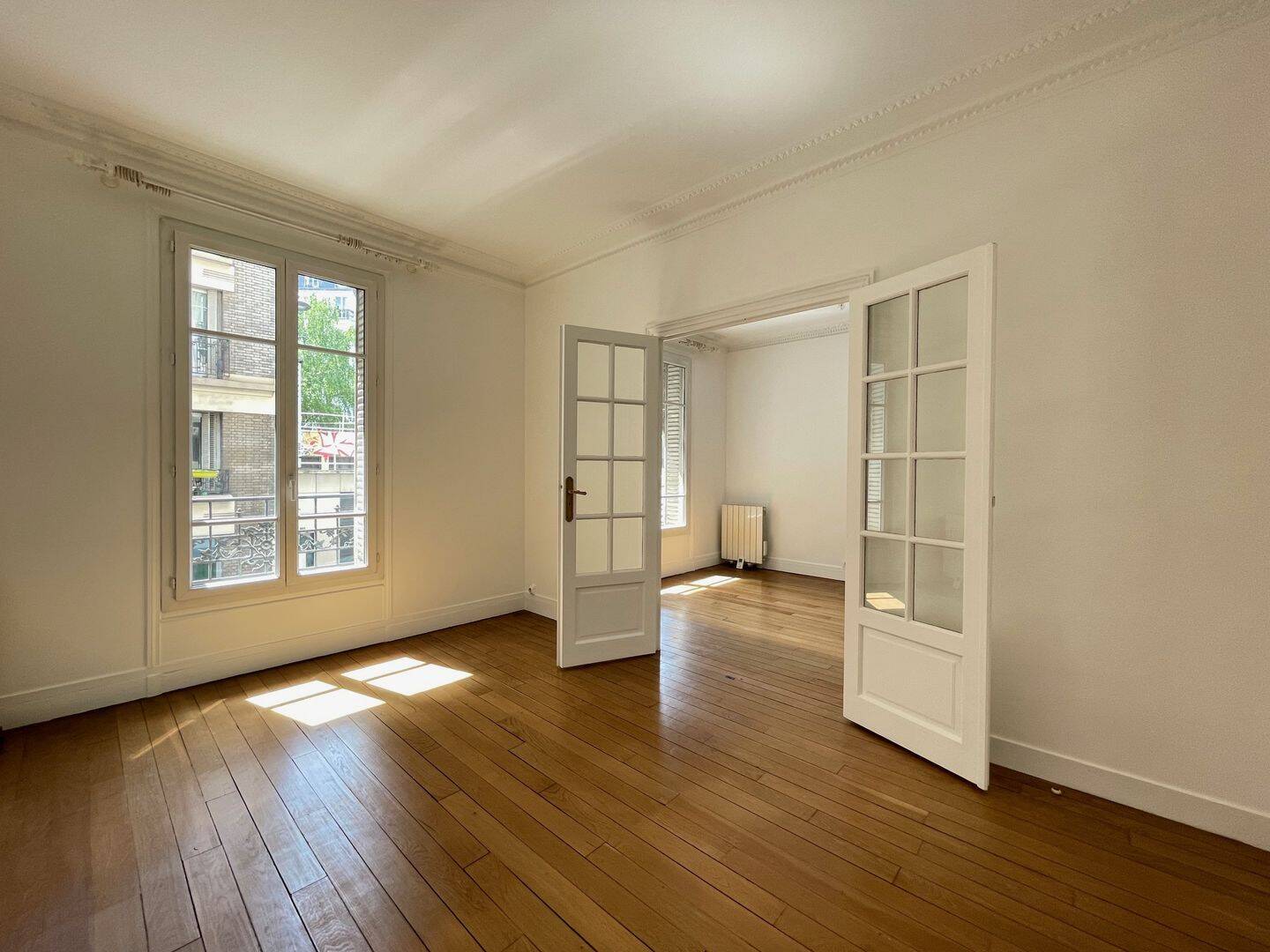 Appartement 2 pièces 49 m² · à Paris 18ème Arrondissement · 49,4 m² · 409 000 €