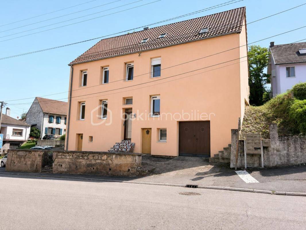 Maison 5 pièces 103 m² · à Gros-Réderching · 102,6 m² · 195 000 €