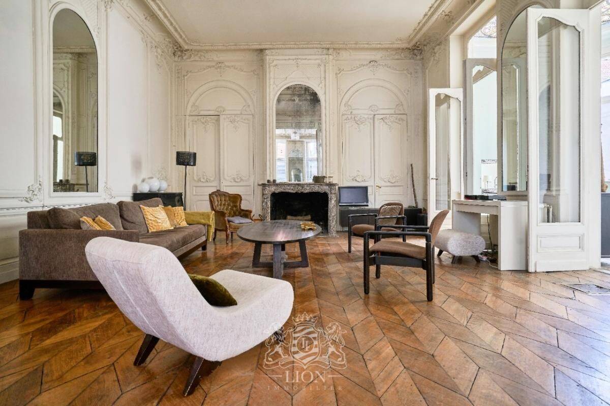 Appartement 3 pièces 134 m² · à Lille · 134 m² · 598 000 €