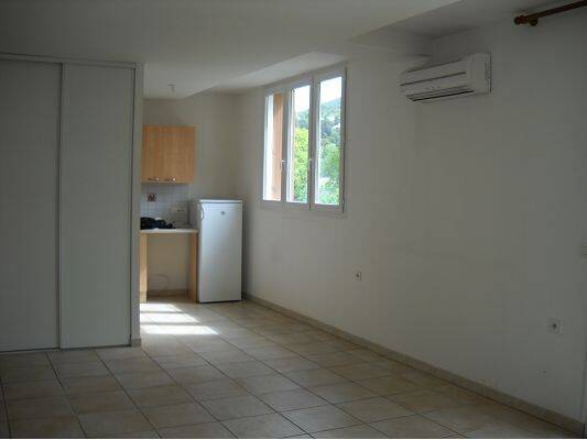 Appartement 3 pièces 77 m² · à Lamalou-les-Bains · 77 m² · 720 €/mois