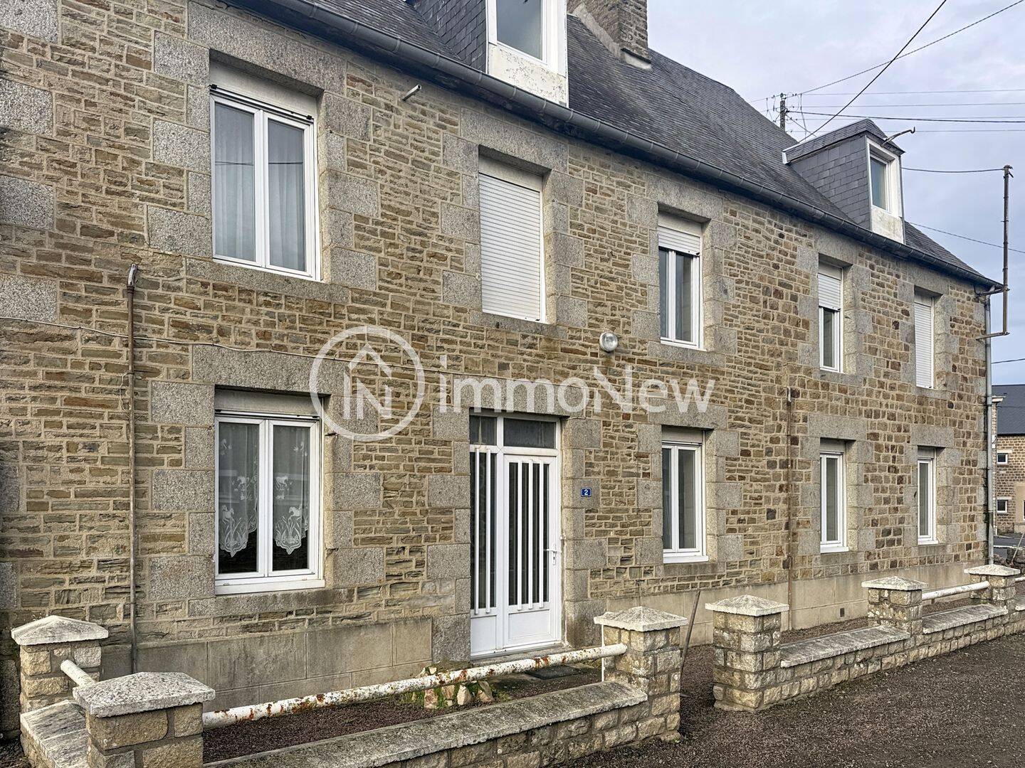 Maison 6 pièces 157 m² · à Pontaubault · 156,5 m² · 106 000 €
