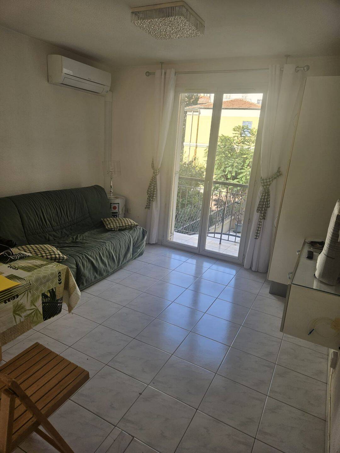 Appartement 2 pièces 27 m² · à Nice · 26,7 m² · 830 €/mois