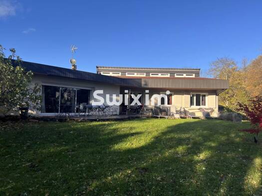 Maison à vendre 310 000 € 5 pièces 4 chambres 210 m² 2 910 m² de terrain Bletterans 39140