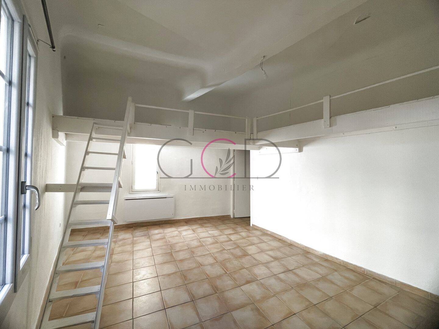 Appartement 2 pièces 34 m² · à Aix-en-Provence · 34,1 m² · 730 €