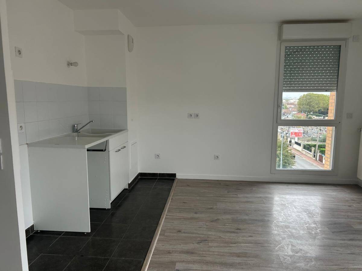 Appartement 3 pièces 64 m² · à Eaubonne · 64 m² · 1 215 €/mois
