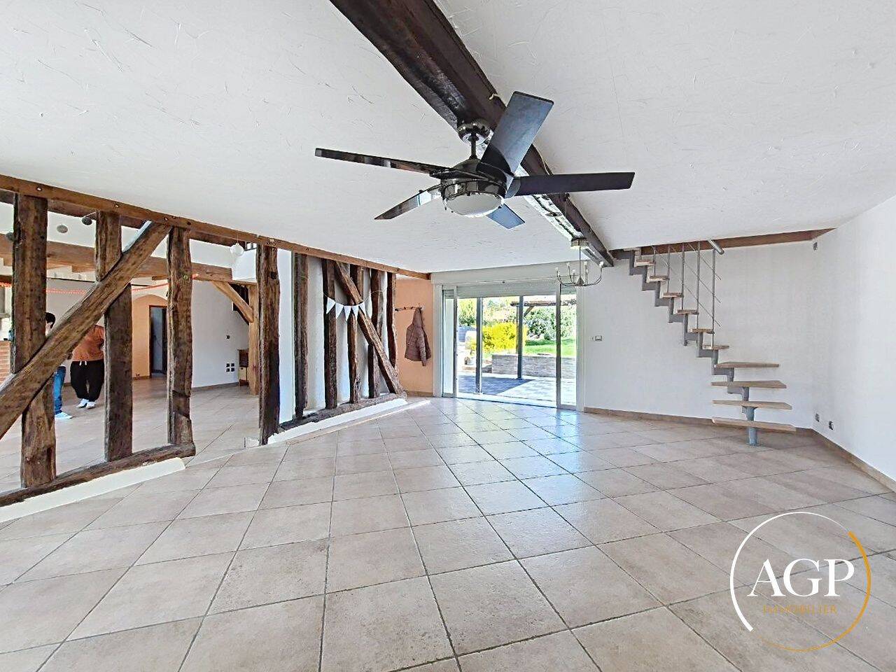 Maison 10 pièces 250 m² · à Amilly · 250 m² · 346 395 €