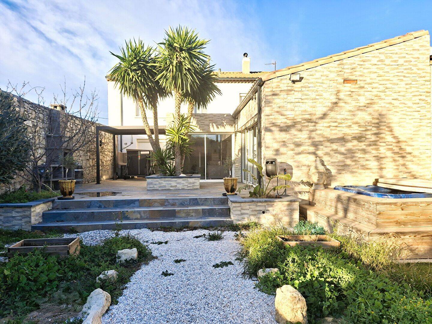 Maison 8 pièces 220 m² · à Sigean · 220 m² · 358 000 €