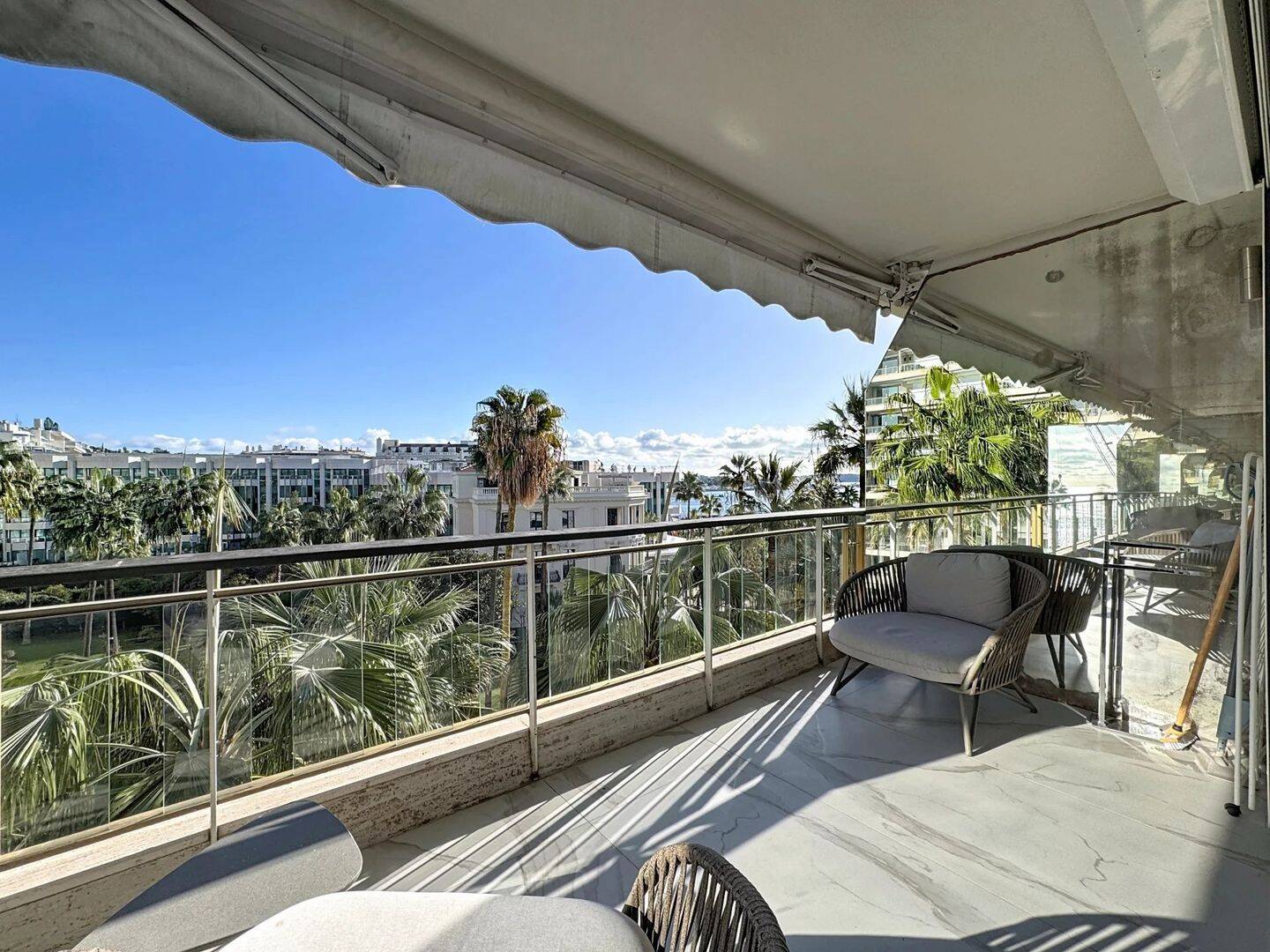 Appartement 3 pièces 61 m² · à Cannes · 61,4 m² · 1 490 000 €