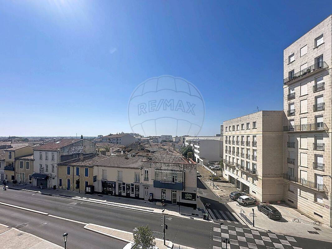 Appartement 2 pièces 63 m² · à Nîmes · 63 m² · 128 500 €