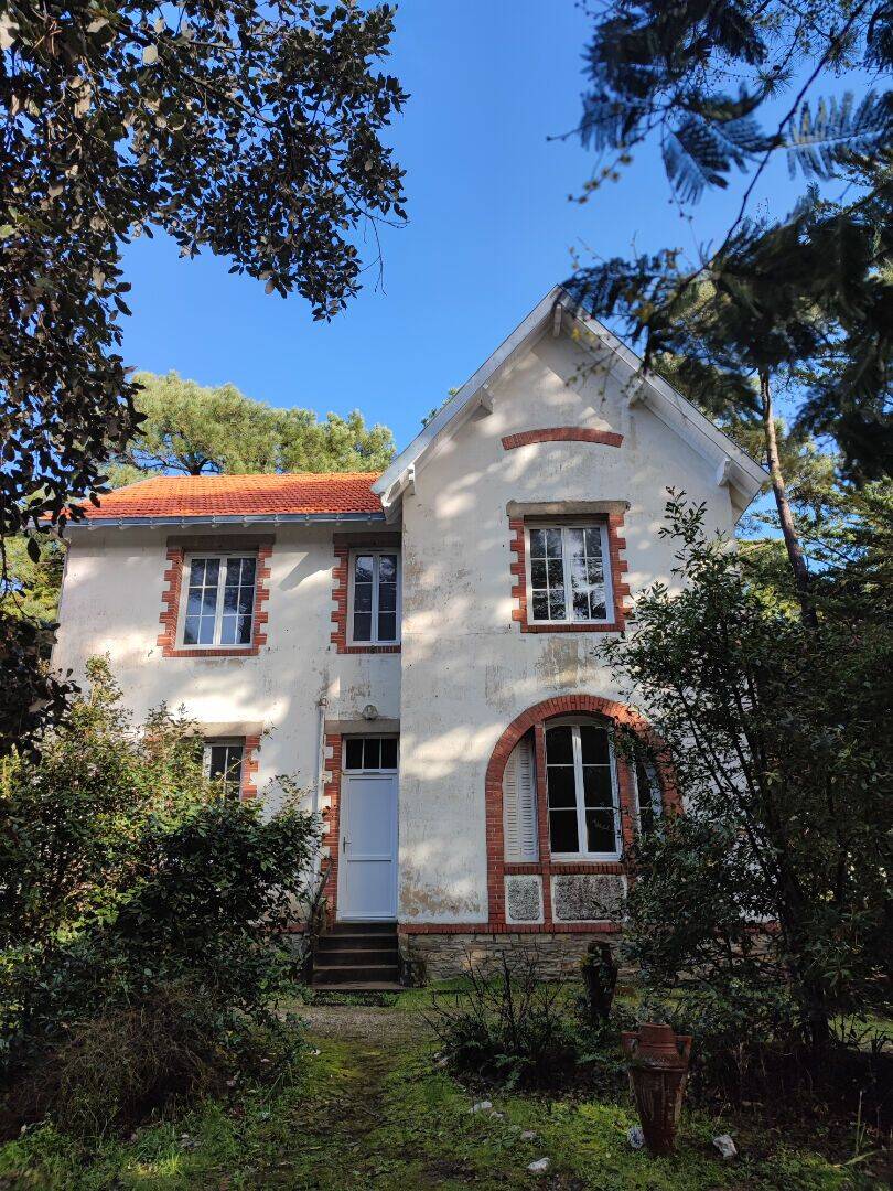 Maison 6 pièces 156 m² · à Saint-Michel-Chef-Chef · 155,5 m² · 1 670 €/mois