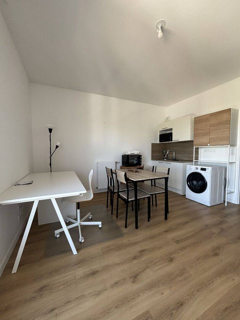 Appartement 1 pièce 34 m² · à Rennes · 33,8 m² · 740 €