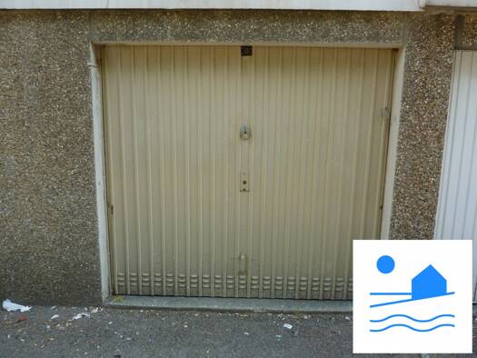 Parking à louer 74 € 10 m² Caucriauville Le Havre 76620