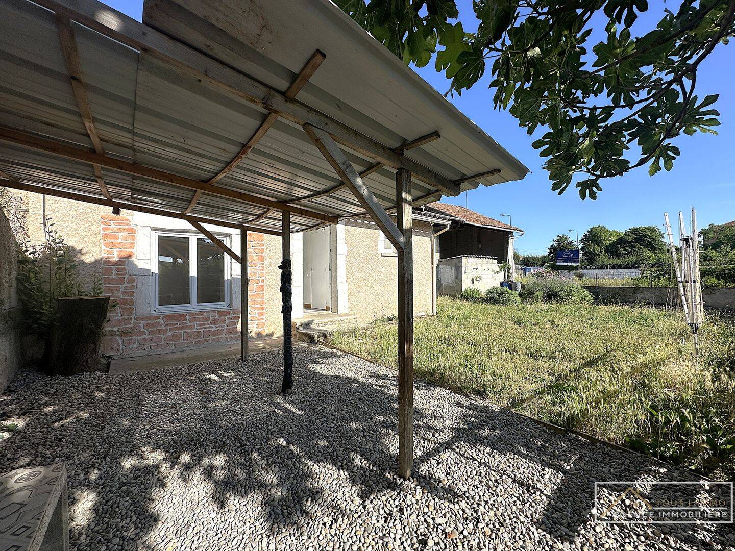 Maison 4 pièces 112 m² · à Andancette · 112 m² · 220 000 €