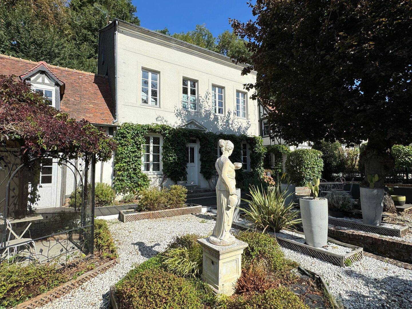 Maison 14 pièces 175 m² · à Bernay · 175 m² · 446 000 €