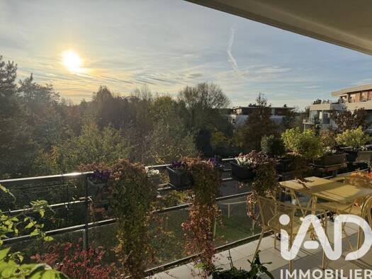 Appartement à vendre 260 000 € 5 pièces 3 chambres 90 m² Étage 2/3 Blory Vacons Horgne Montigny-lès-Metz 57950