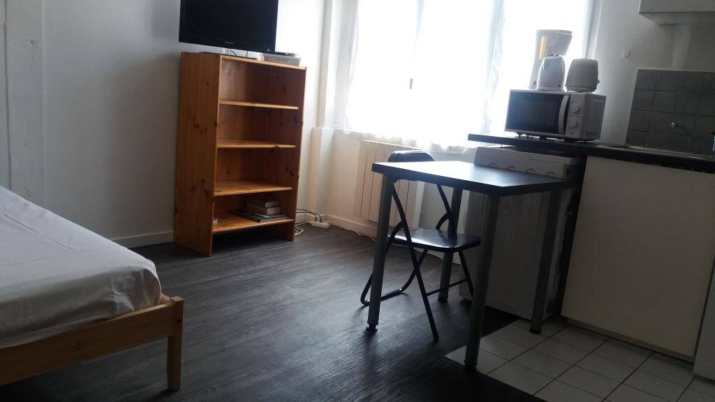Appartement 1 pièce 20 m² · à Le Chesnay-Rocquencourt · 20 m² · 820 €/mois